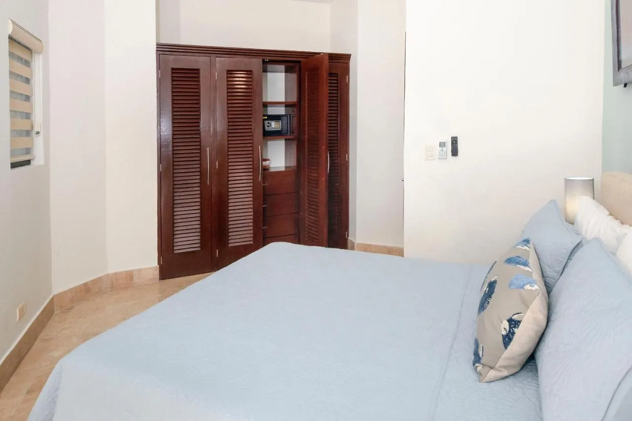 Oceanfront Condo Luna Encantada With Pool And Great Rates Luna A2 Playa del Carmen 0*,  Mexico