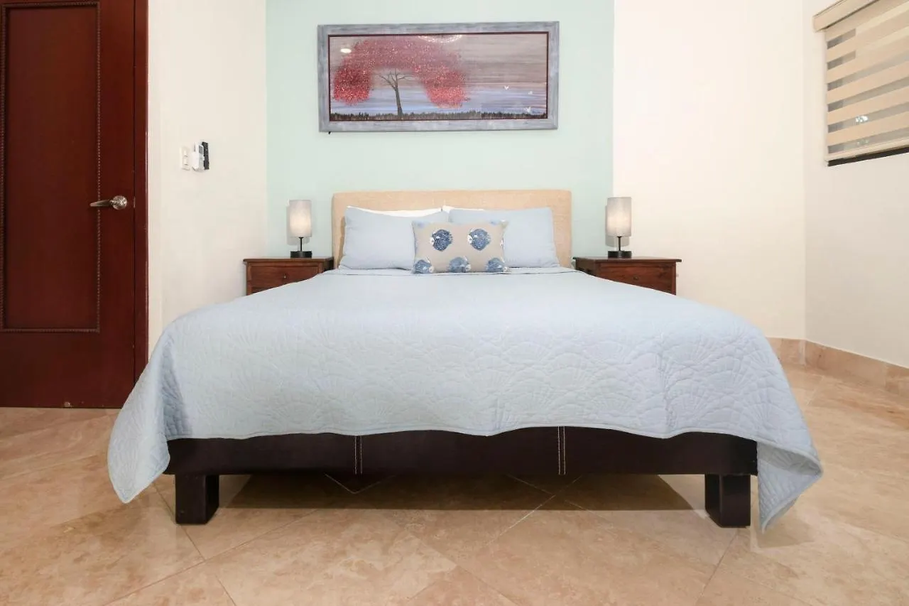 Oceanfront Condo Luna Encantada With Pool And Great Rates Luna A2 Playa del Carmen Apartment